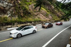 Kia Cerato 1.6 SMT phiên bản tối giản về tiện nghi ra mắt giá 499 triệu đồng
