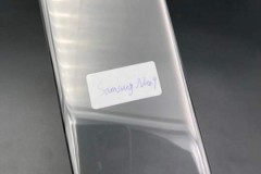 Lộ diện màn hình kính cường lực của Galaxy Note 9