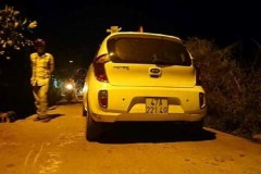Người đàn ông rơi xuống mương tử vong sau cú va chạm với taxi