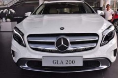 Mercedes Benz triệu hồi gần 300 xe vì lỗi túi khí