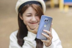 Rò rỉ hình ảnh Motorola One Power chạy Android One