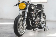 Triumph Thruxton R sự trở lại của huyền thoại Cafe Racer mang phong cách lập dị