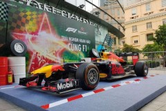 Trước giờ G, xe đua F1 cùng đội đua Red Bull “cập bến” TP. Hồ Chí Minh