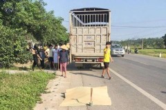 Vợ chết, chồng nguy kịch trên đường đến bệnh viện chờ sinh