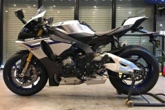 Yamaha R1M bản độ hào nhoáng từ BB Superbike