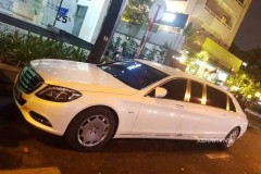 Mercedes-Maybach S600 Pullman độc nhất Việt Nam xuống phố
