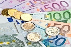 Binance cho phép người chơi giao dịch các đồng coin với đồng Euro