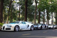 Bugatti Veyron cùng 10 siêu xe, xe sang của đại gia Trung Nguyên sẽ tiếp tục lên đường xuyên Việt