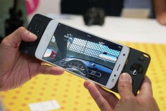 Camera trượt và những mánh lới quảng cáo về phần cứng khác