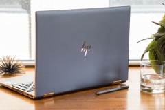 HP Spectre x360 15 2018: Thiết kế thanh lịch, CPU tốc độ cao và bàn phím thoải mái