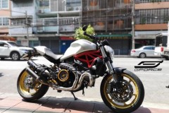 Ducati Monster 821 'Gã quái vật' trung niên đẹp lồng lộn sau khi nâng cấp
