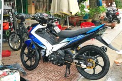 Exciter 135 độ phong cách quen thuộc với loạt đồ chơi hàng hiệu