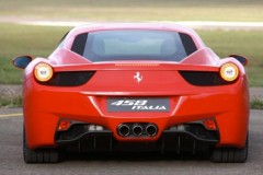 1.500 chiếc siêu xe Ferrari bị triệu hồi để khắc phục lỗi túi khí