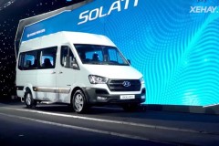 Huyndai Solati vượt trội hơn nhưng khó tiếp cận khách hàng