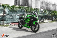 Kawasaki Ninja 300 Bản độ ấn tượng trên đất Thái