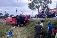 Lật xe giường nằm, 2 người tử vong tại chỗ