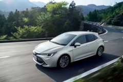 Toyota Corolla Sport trang bị gói nâng cấp JDM được giới thiệu trong bản Hybrid và Turbo