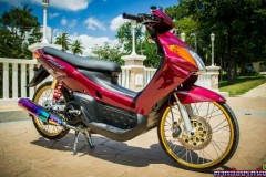 Yamaha Nouvo độ - sự chết lặng 15 năm được hồi sinh của biker Thái