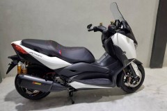 Yamaha X-max300 bản độ full option chất như nước cất