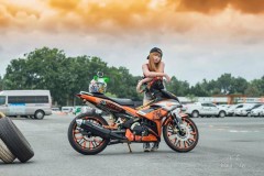 Bộ ảnh Exciter 150 độ đọ dáng cùng bóng hồng xinh ngất ngây