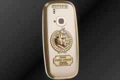 Caviar sẽ tung ra Nokia 3310 Peacemakers được làm bằng titanium và vàng 24K