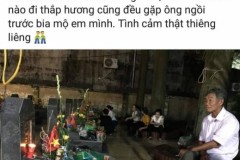 Dân mạng xúc động trước hình ảnh người anh tóc bạc năm nào cũng ngồi bên mộ em ngày 27/7