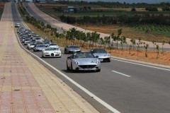 Dàn siêu xe triệu đô đại gia Trung Nguyên dạo chơi tại Bàu Trắng