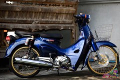 Ngắm Super Cub 2018 độ khủng' chưa lăn bánh' trên đất Thái