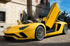 Dùng Bitcoin để mua BMW tại Anh