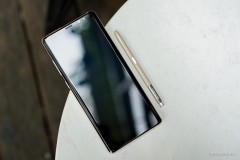 Lộ diện hình ảnh báo chí chính thức của Note 9