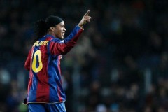Huyền thoại bóng đá Ronaldinho ra mắt đồng tiền điện tử Soccer Coin
