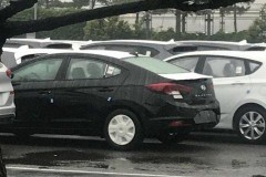 Hyundai Elantra 2019 bất ngờ lộ ảnh trước khi chính thức ra mắt