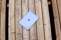 Apple liên tục đón nhận những yêu cầu đổi trả MacBook Pro 2018 từ khách hàng
