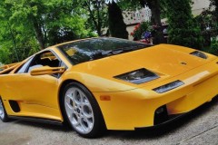 Lamborghini Diablo phiên bản nhái có giá bán 1,84 tỷ đồng