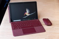 Microsoft bất ngờ ra mắt Surface Go, đối thủ của Apple iPad