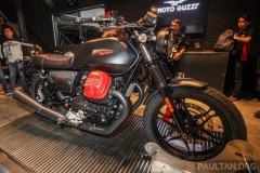 Phiên bản đặc biệt Moto Guzzi V7 III Carbon 2018 sẽ được bán ra giá 425 triệu đồng