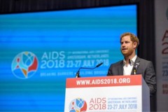 Nâng cao nhận thức cho đàn ông nhằm ngăn chặn virus HIV lây lan
