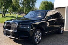 Cận cảnh bộ áo Dark Emerald của chiếc SUV siêu sang Rolls-Royce Cullinan