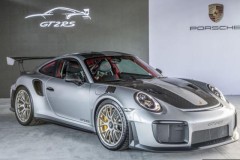Porsche 911 GT2 RS 2018 chính thức hạ lốp tại Malaysia với giá khoảng 16,5 tỷ đồng