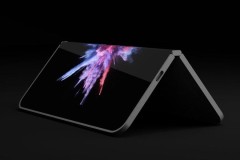 Sếp Microsoft gợi ý về điện thoại Surface trên Twitter