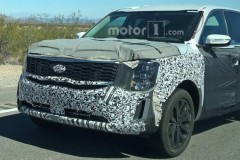 Bắt gặp Kia Telluride lần đầu thử nghiệm trên thực tế