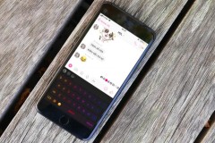 Mang giao diện bàn phím LED chuyển màu cực chất lên iPhone không cần Jailbreak