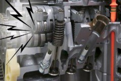 Những tiếng động lạ phản ánh tình trạng của xe gắn máy