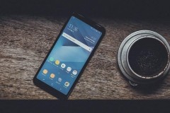 Top 3 điện thoại chống nước giá tốt đáng mua