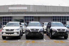 Bảng giá phụ kiện đi kèm xe Fortuner trị giá hơn 100 triệu đồng dù xe chưa về đại lý