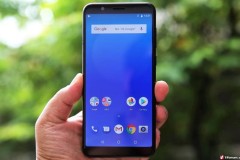Trên tay Asus Zenfone Max Pro: pin "khủng", màn hình tràn viền, camera sau kép, giá 5.2 triệu đồng