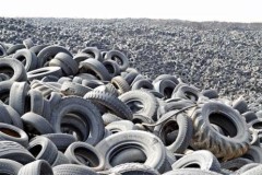 Lốp bỏ đi tạo ra hẳn một ngành công nghiệp dành riêng cho việc tái chế