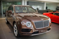 Bentley Bentayga màu ngoại thất độc nhất đã tìm được chủ nhân người Hải Phòng