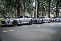 Bộ ba Mercedes SLS AMG giá hàng chục tỷ đồng tại Việt Nam