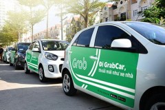Bộ GTVT bất ngờ đề xuất Grab không phải gắn mào như taxi